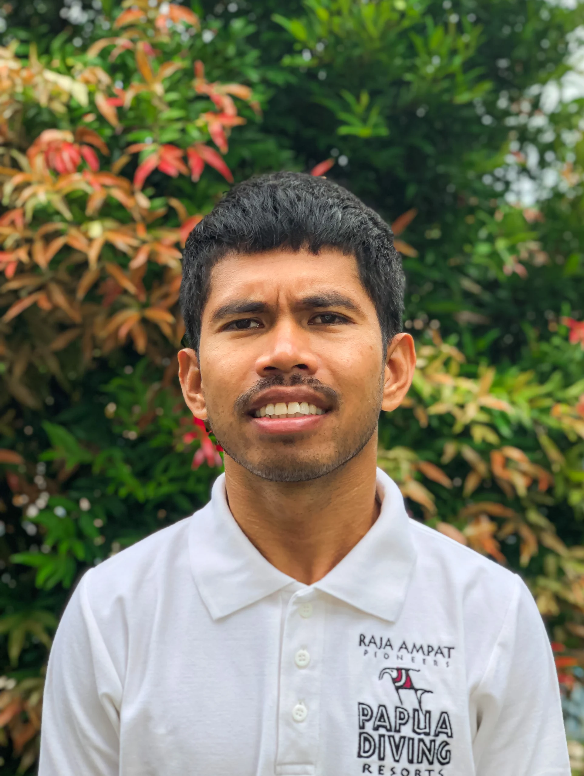 asri papua diving resorts team