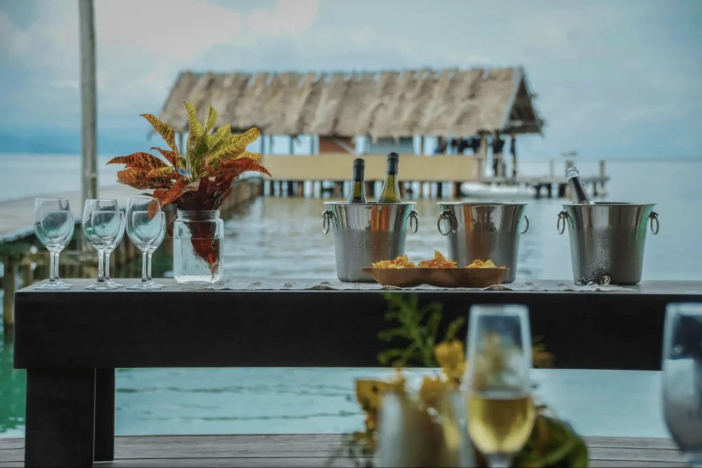 dining at papua diving resorts, sorido bay resort, raja ampat dive resort