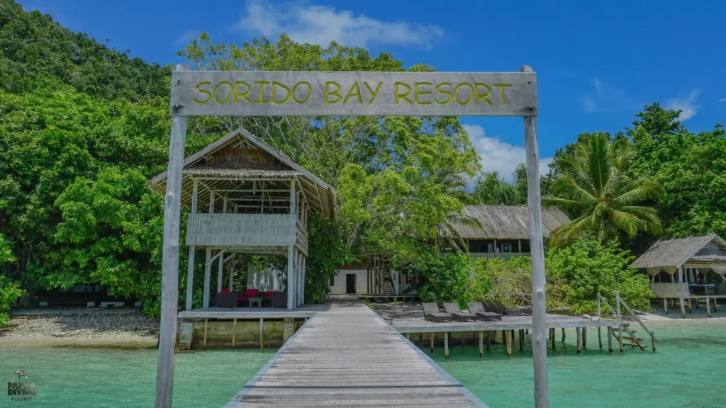 sorido bay resort sign