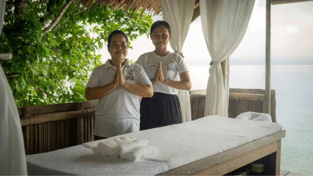 the healing hut, spa and wellness at papua diving resorts