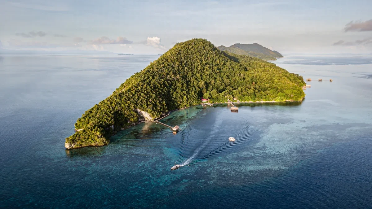 How Papua Diving Resorts Helped Shape Conservation in Raja Ampat